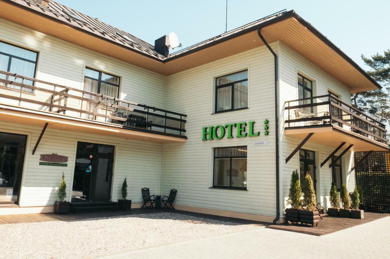 Hotel Vila Diemedis Palanga Exterior photo
